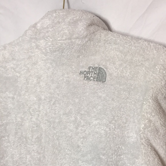 White Northface Osito Jacket - Picture 4 of 8